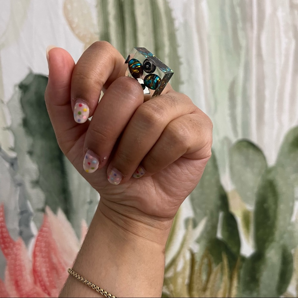 Handmade Unique One-Of-A-Kind Clear Square Beaded Shiny Modern Resin Ring Sz 8